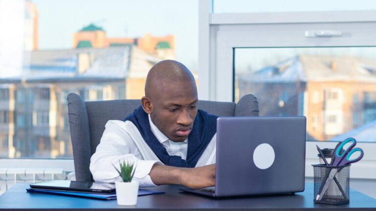 Read more about the article Effective Blog Promotion: Strategies to Increase Your Reach